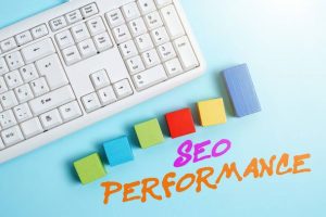 آموزش کامل بازاریابی آنلاین: چکیده تجربیات نی نی سایت، چالش‌ها، مزایا و پرسش‌های پرتکرار